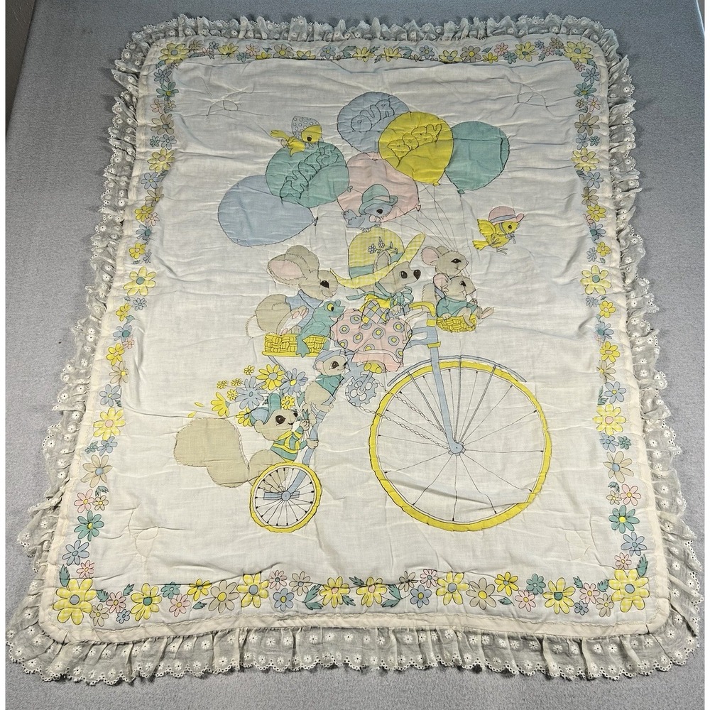 VTG Quilted Baby Crib Blanket Throw Floral Bunny Lace Trim 40"x31"